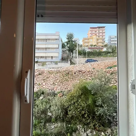 Apartment Mryard