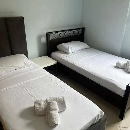 Mryard Apartment