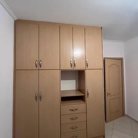 Mryard Apartment Sarande